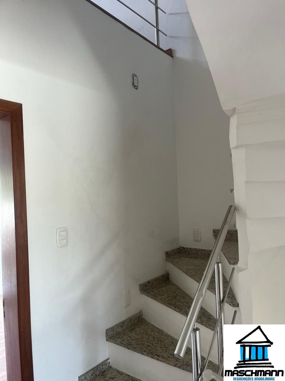 Oportunidade Rara no Centro de Canela — Casa 3 quartos, 127 m² por R$ 559 Mil