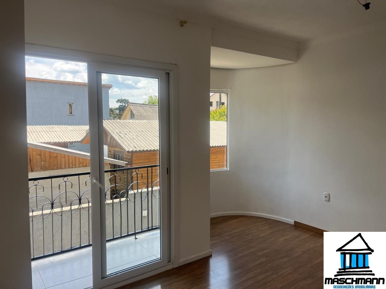 Oportunidade Rara no Centro de Canela — Casa 3 quartos, 127 m² por R$ 559 Mil