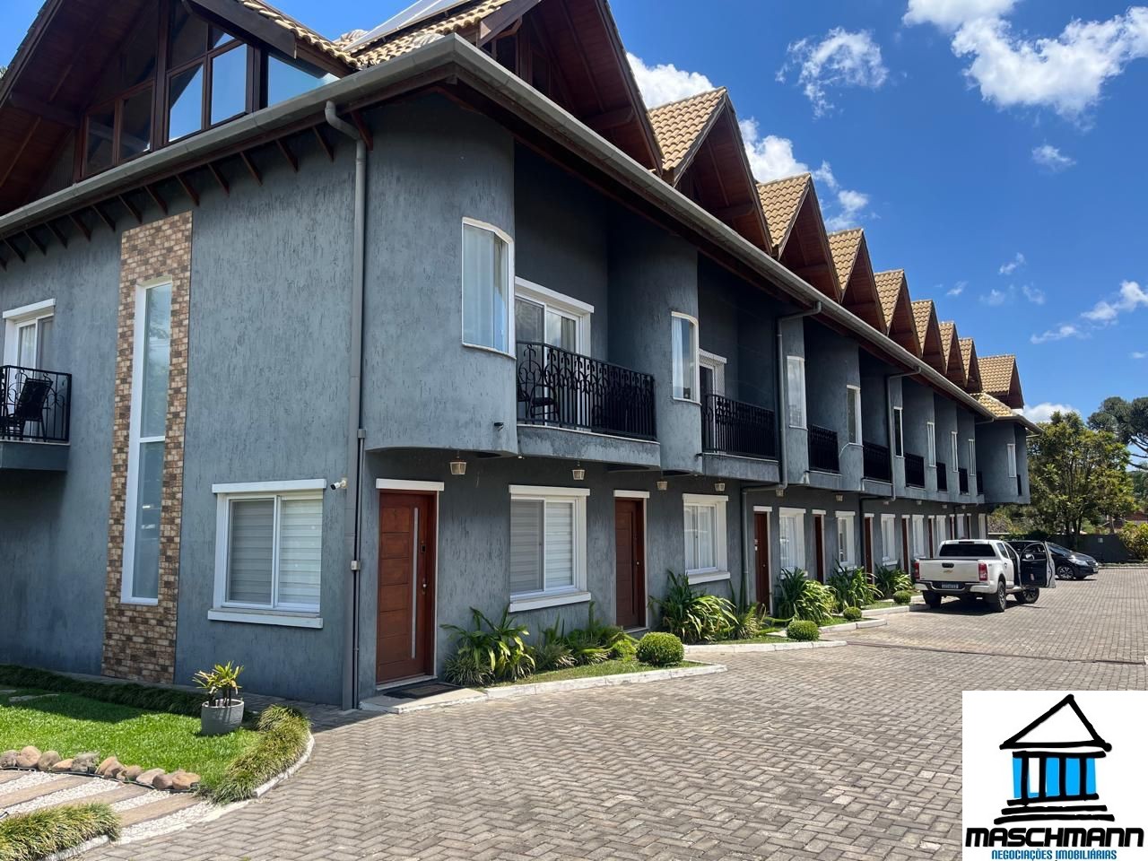 Oportunidade Rara no Centro de Canela — Casa 3 quartos, 127 m² por R$ 559 Mil