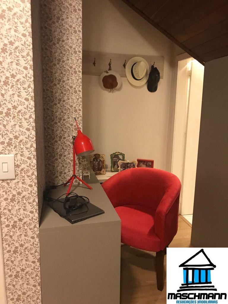 Casa de 4 suítes à venda Vila Suzana- Canela