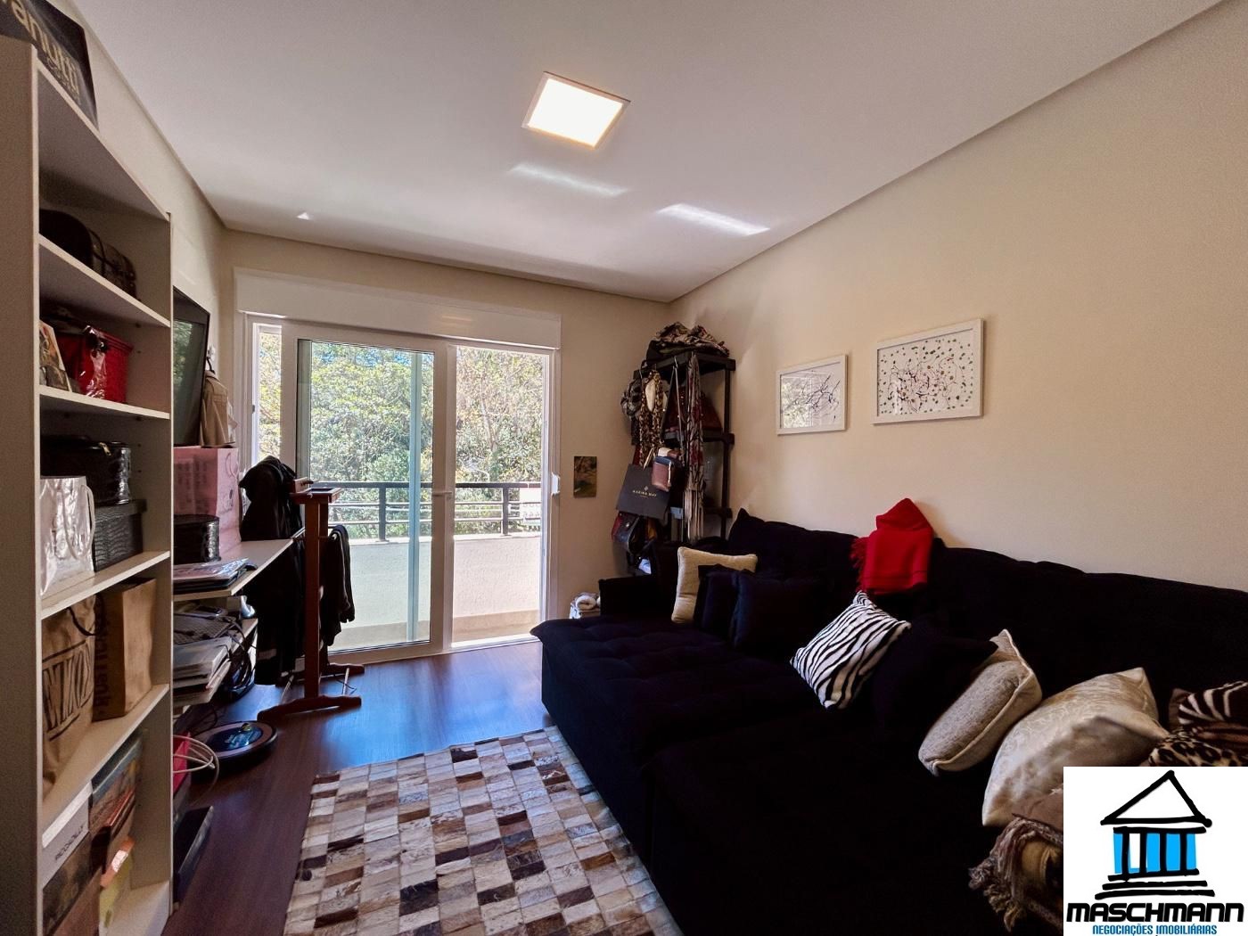 Apartamento mobiliado de 2 auartos, suíte na vila suíza, Caneal-RS.