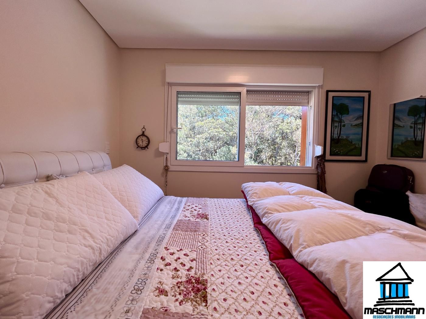 Apartamento mobiliado de 2 auartos, suíte na vila suíza, Caneal-RS.