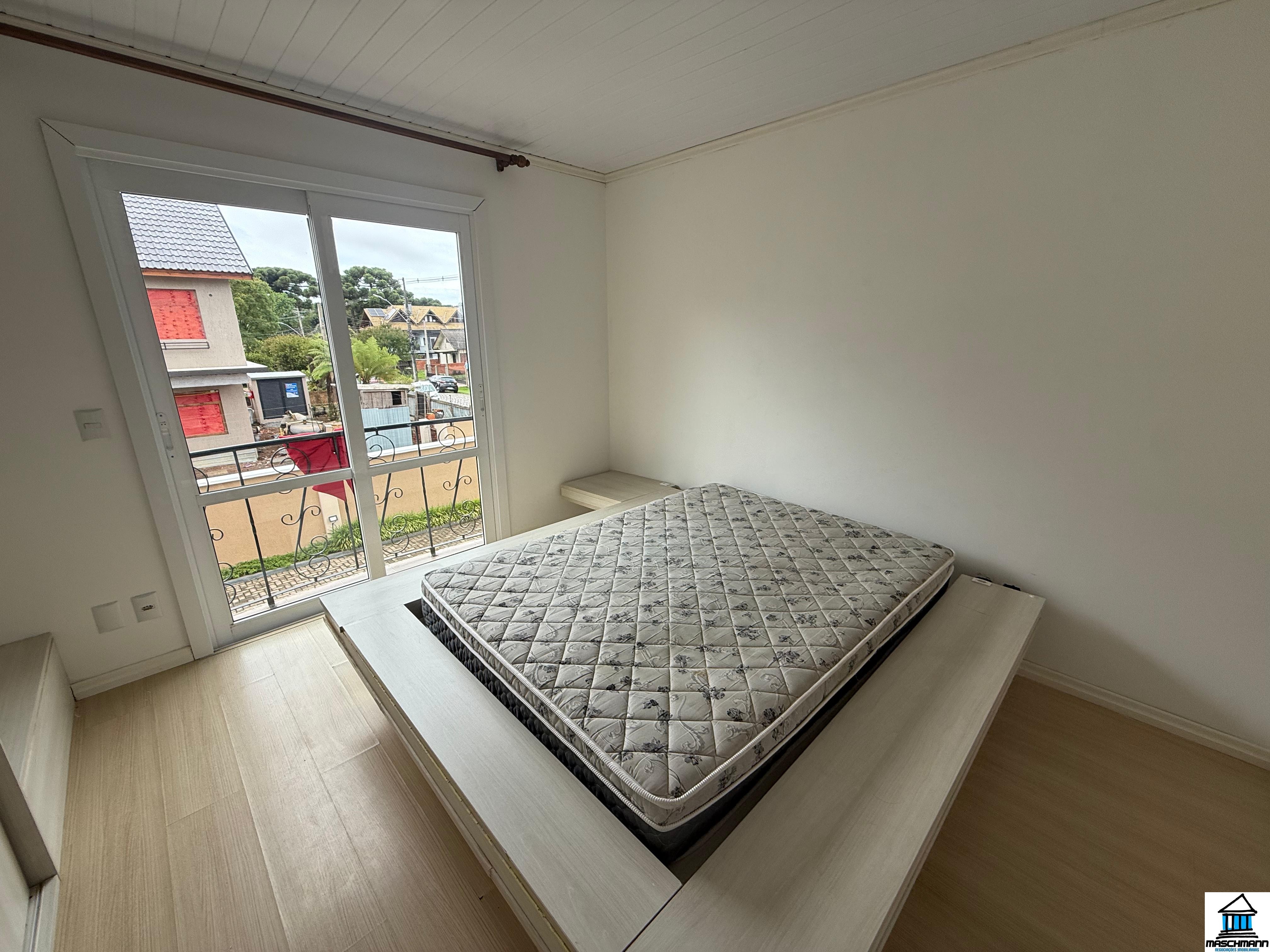 Casa de 2 auartos mobiliada no bairro Vila Luíza Canela