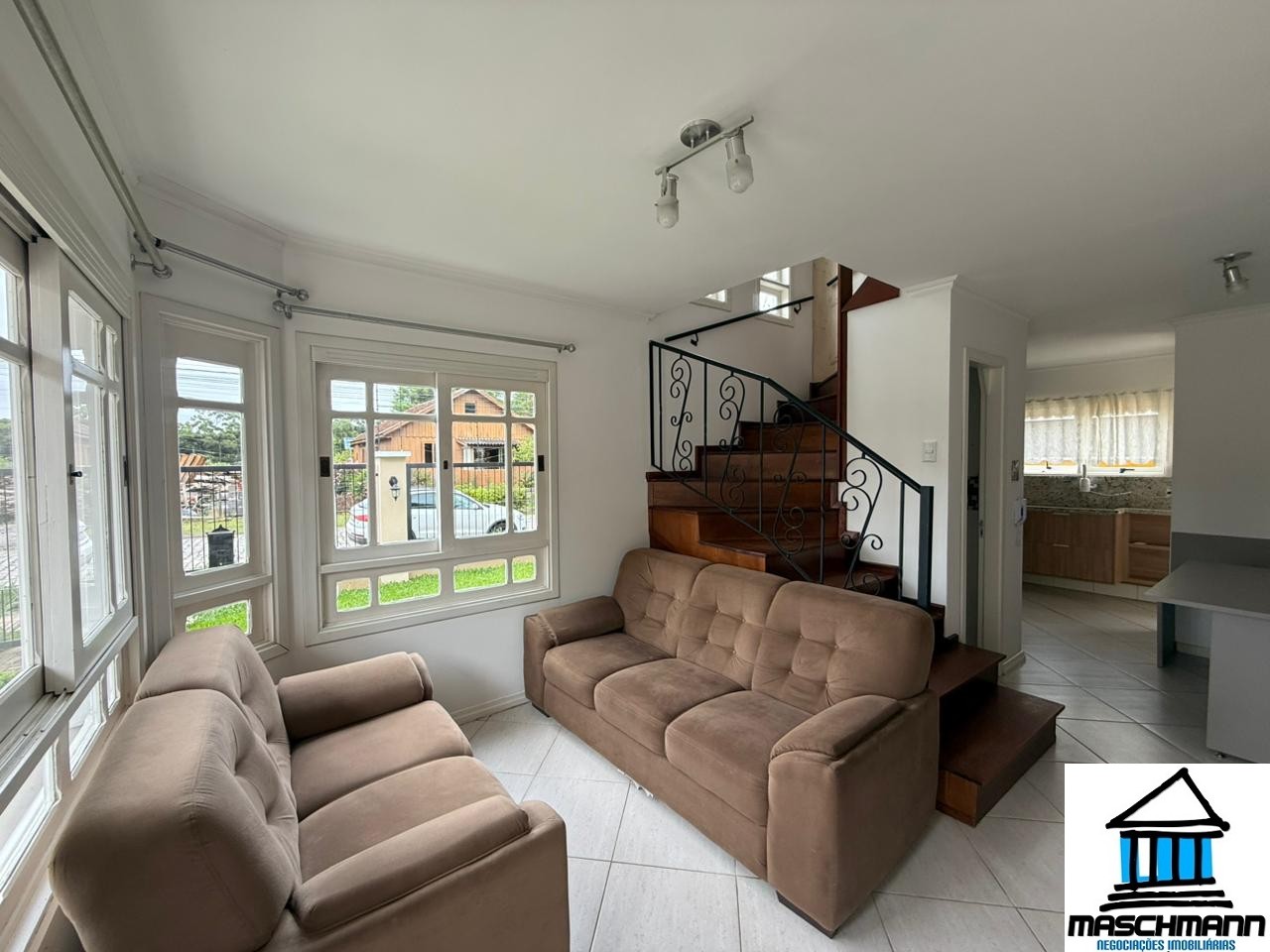 Casa de 2 auartos mobiliada no bairro Vila Luíza Canela