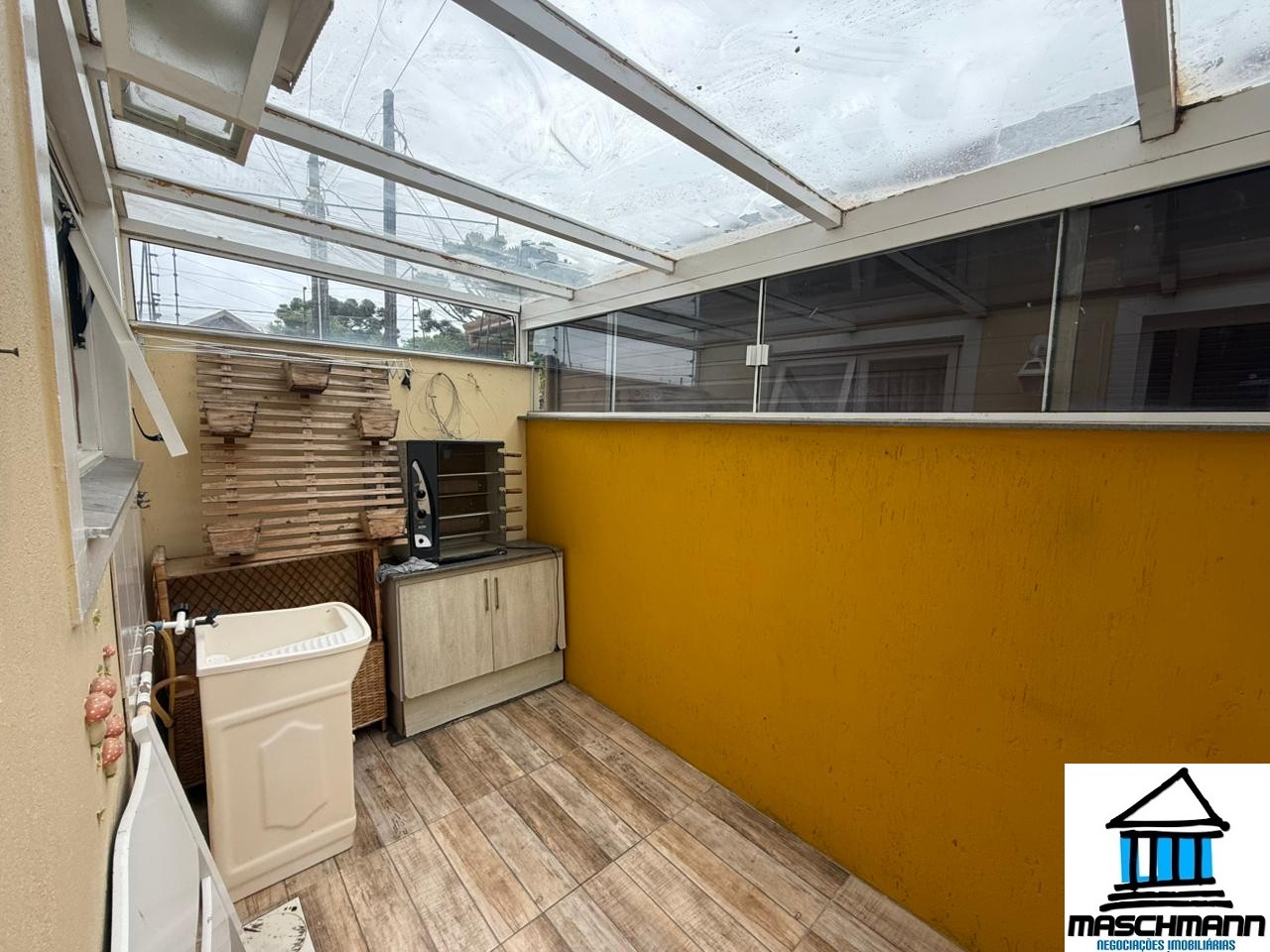 Casa de 2 auartos mobiliada no bairro Vila Luíza Canela