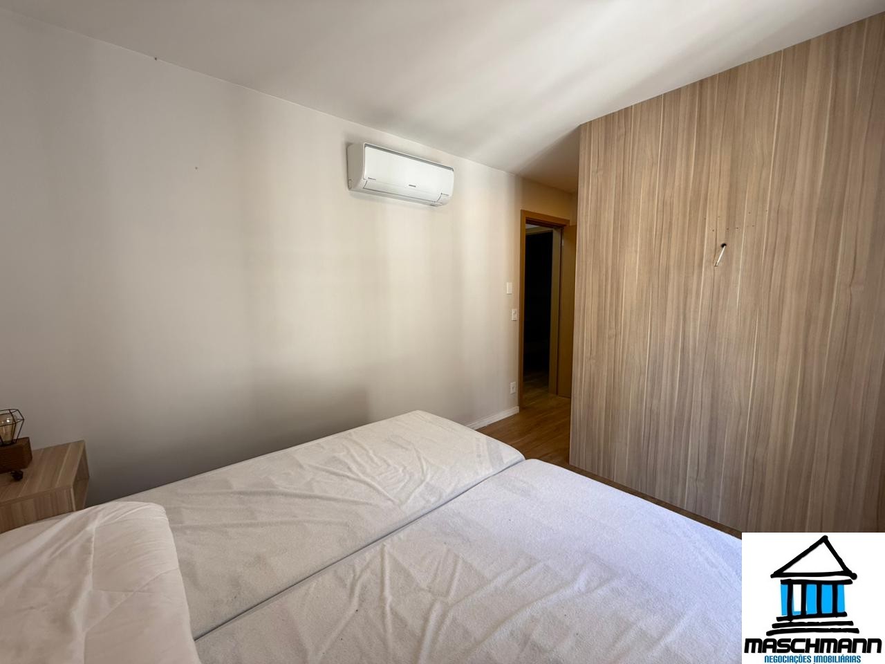 Casa 3 suítes para Venda no bairro Suzana em Canela