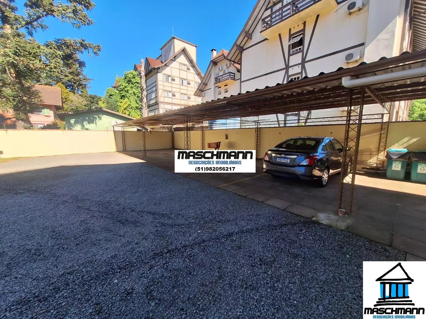 Apartamento Duplex de 2 dormitóiros mobiliado no bairro Planalto Gramado