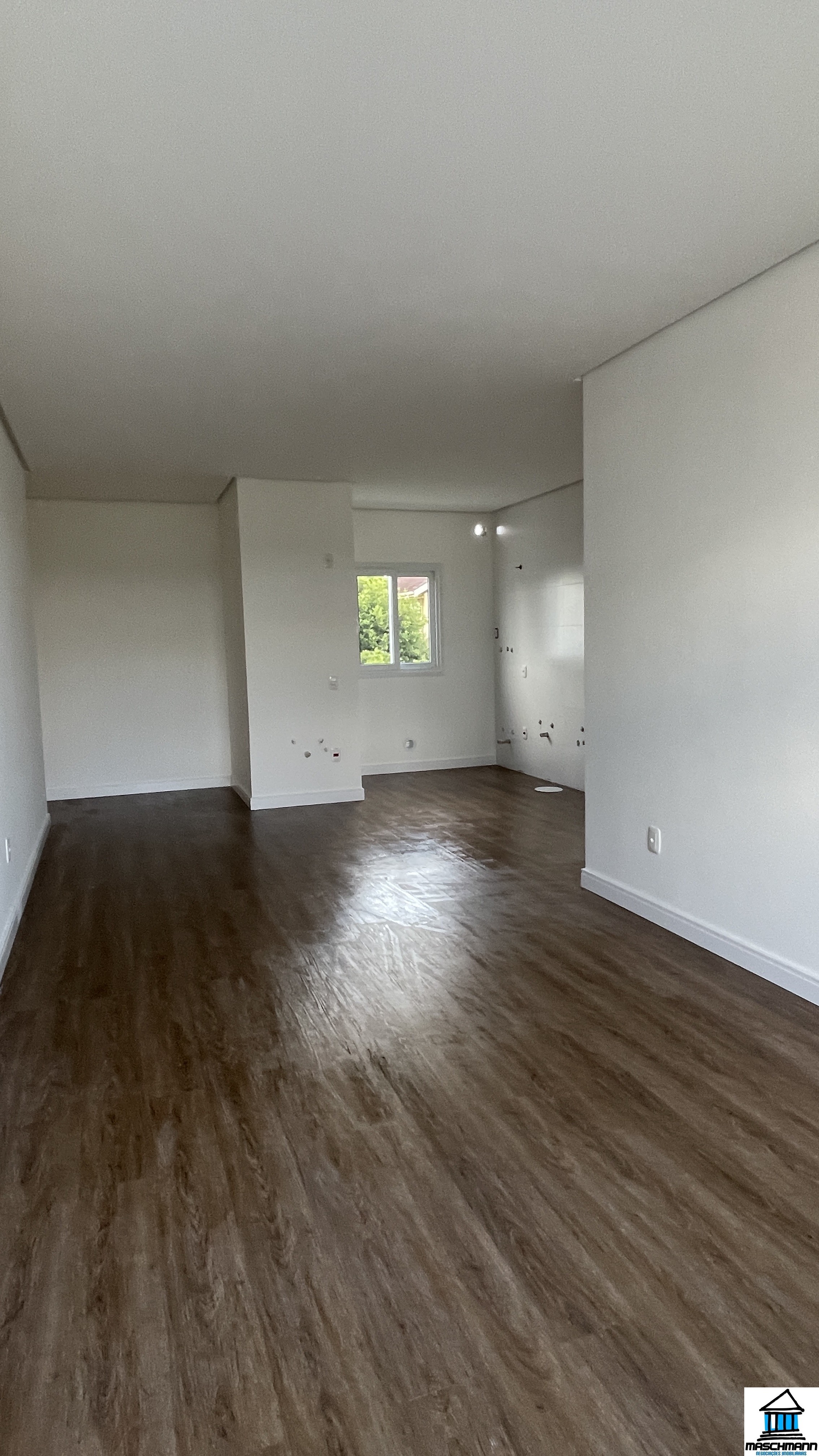Apartamento novo de 2 dormitórios com suíte na Cidade de Gramado, RS