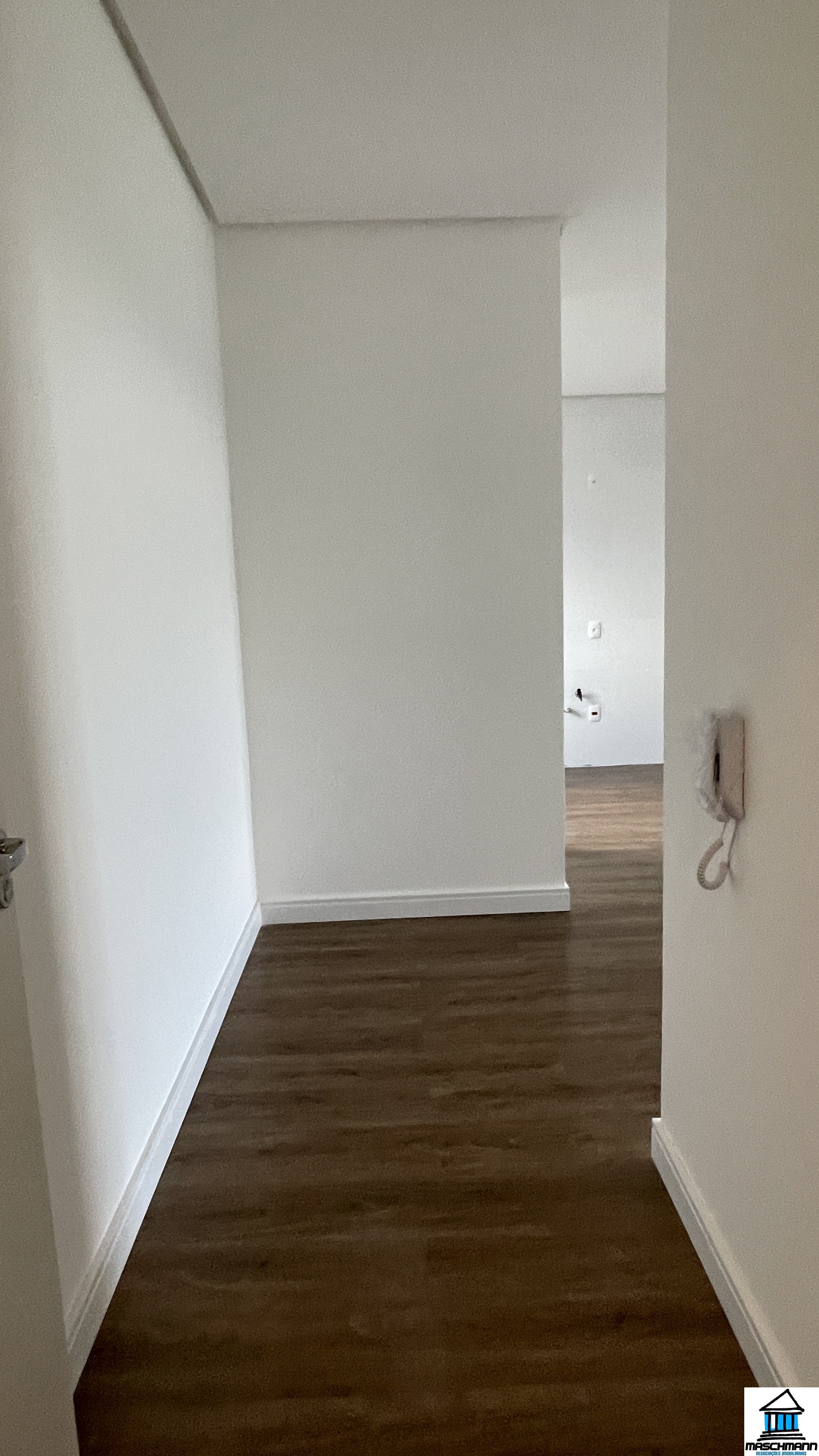Apartamento novo de 2 dormitórios com suíte na Cidade de Gramado, RS
